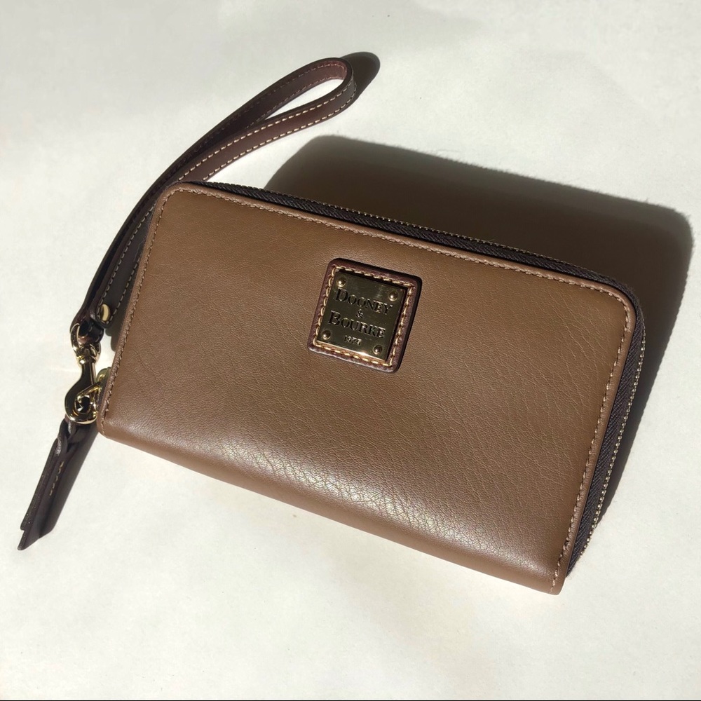 Gorgeous Dooney and Bourke Wristlet Wallet